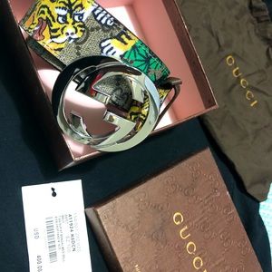 Gucci GG supreme bengal tiger belt